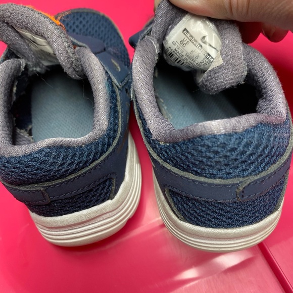 Nike used toddler size 6c blue/orange sneakers - Picture 5 of 12